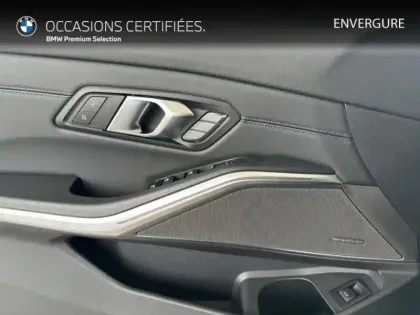 Photo 13 BMW Serie 3 Série 3 Touring 320dA xDrive 190ch M Sport