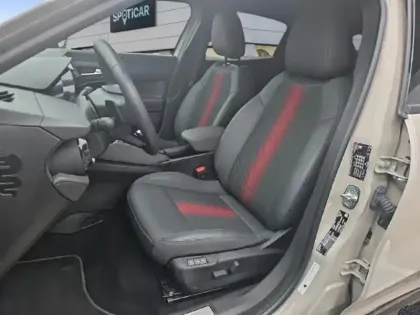 Photo 9 Alfa Romeo Junior  1.2 Ibrida 136ch DCT6