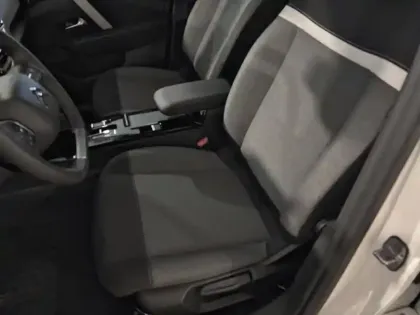 Photo 8 Citroën C4  Sté 1.2 PureTech130ch Pro Business R EAT8