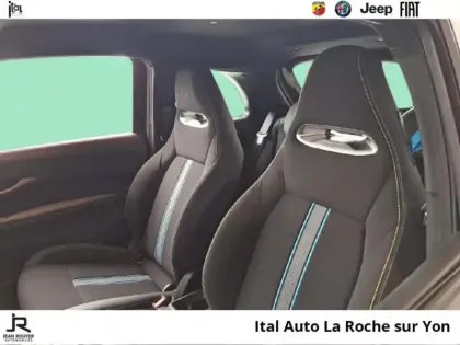 Photo 8 Abarth 500  e 155ch 42kWh Pack 4cv (Prime CEE 3600? DEDUIT)