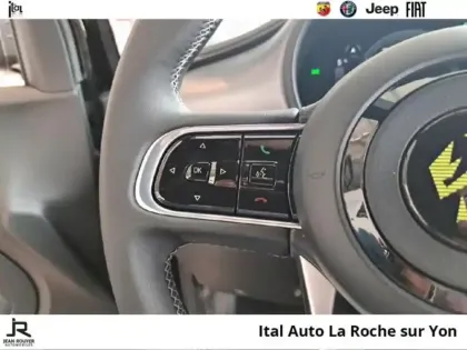 Photo 12 Abarth 500  e 155ch 42kWh Pack 4cv (Prime CEE 3600? DEDUIT)