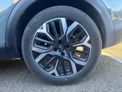 Photo 10 Citroën C4  1.2 Hybride 145ch MAX e-DCS6