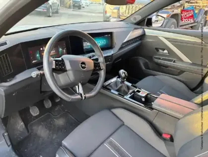 Photo 14 Opel Astra  1.2 Turbo 130ch GS