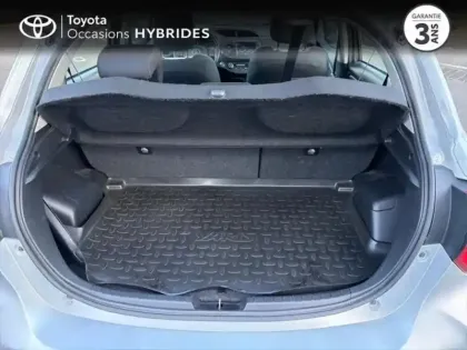 Photo 9 Toyota Yaris  HSD 100h Dynamic 5p