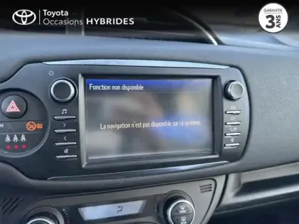 Photo 14 Toyota Yaris  HSD 100h Dynamic 5p