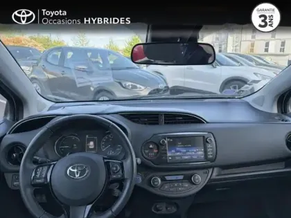 Photo 7 Toyota Yaris  HSD 100h Dynamic 5p