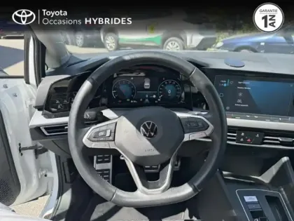 Photo 8 Volkswagen Golf  1.0 eTSI OPF 110ch Active DSG7