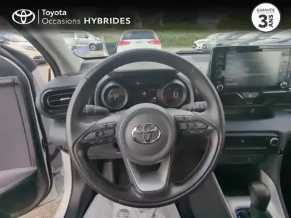Photo 8 Toyota Yaris  116h Design 5p MY22
