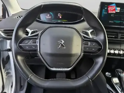 Photo 11 Peugeot 3008  HYBRID 225ch Allure Pack e-EAT8