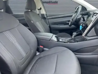 Photo 10 Hyundai Tucson  1.6 CRDI 136ch Hybrid 48V Business DCT7