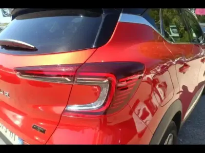 Photo 13 Renault Captur  1.6 E-Tech hybride 145ch Techno