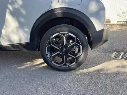 Photo 10 Citroën C3 Gén. IV Ph1 MAX 5