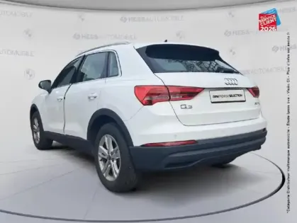 Photo 7 Audi Q3  35 TFSI 150ch Design