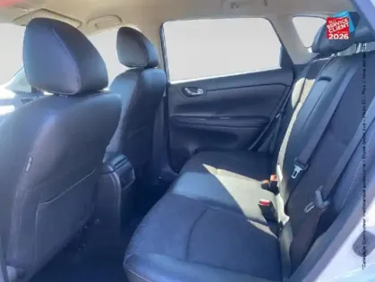 Photo 10 Nissan Pulsar Gén. I (C12) Ph1 Starlight Edition 5