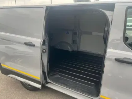 Photo 11 Ford Custom Transit  Fg 320 L1H1 2.0 EcoBlue 150ch Trail