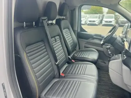 Photo 14 Ford Custom Transit  Fg 320 L1H1 2.0 EcoBlue 150ch Trail