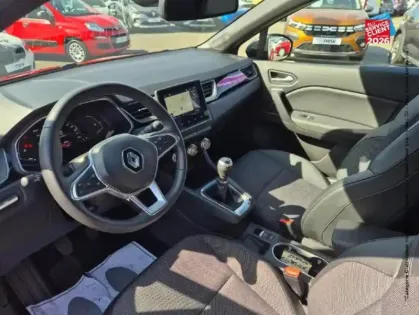 Photo 14 Renault Captur  1.3 TCe 140ch FAP Rive Gauche