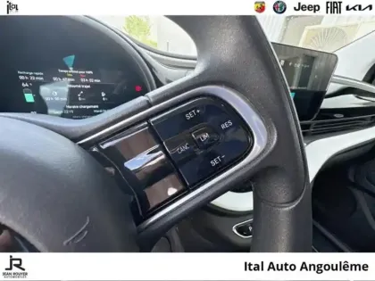 Photo 11 Fiat 500  e 95ch Action Plus