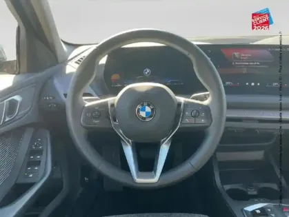 Photo 11 BMW Serie 1 Série 1 120dA 163ch M Sport Design DKG7