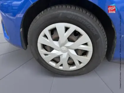 Photo 9 Toyota Yaris  110 VVT-i France Connect 5p MY19