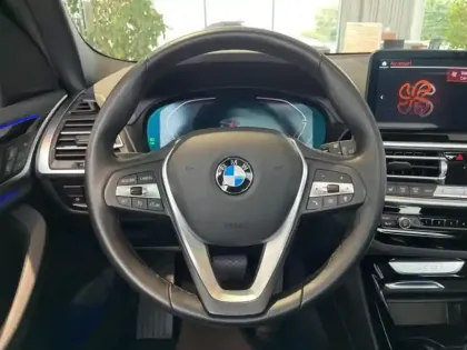 Photo 5 BMW X3  sDrive18d 150ch xLine