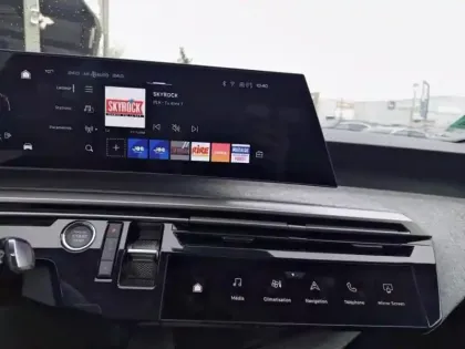 Photo 14 Peugeot 5008  Hybrid 145ch Allure e-DCS6