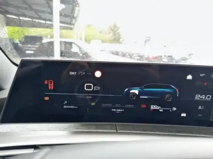 Photo 12 Peugeot 5008  Hybrid 145ch Allure e-DCS6