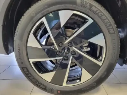 Photo 8 Opel Grandland  1.2 Turbo Hybrid 145ch GS e-DCT6