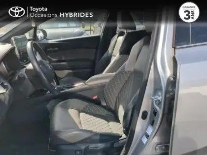 Photo 10 Toyota C-HR  122h Distinctive 2WD E-CVT MY22