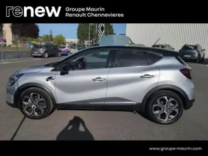 Photo 7 Renault Captur  1.6 E-Tech hybride 145ch Intens -21