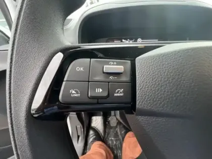 Photo 14 Citroën Berlingo  Van M 650kg BlueHDi 100ch S&S Pack Premium Connect