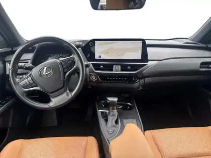 Photo 10 Lexus UX  250h Le 2WD