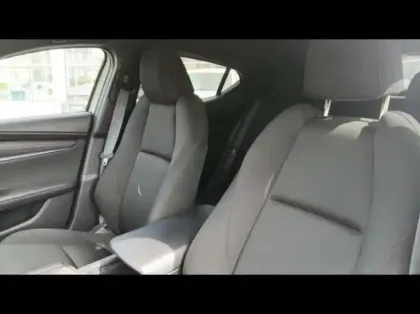 Photo 8 Mazda Mazda3 Mazda 3 2.5 e-SKYACTIV-G M-Hybrid 140ch Homura 2025