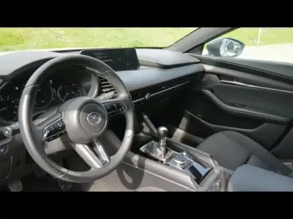 Photo 9 Mazda Mazda3 Mazda 3 2.5 e-SKYACTIV-G M-Hybrid 140ch Homura 2025