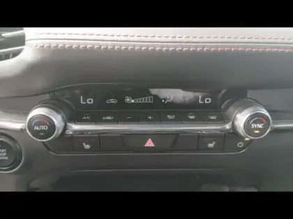 Photo 14 Mazda Mazda3 Mazda 3 2.5 e-SKYACTIV-G M-Hybrid 140ch Homura 2025