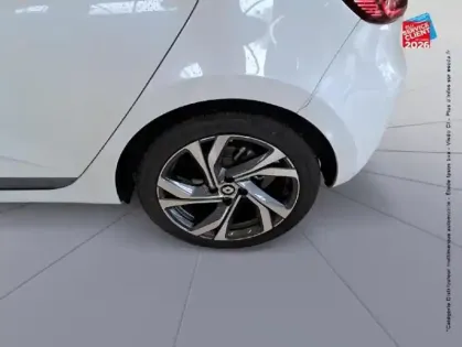 Photo 9 Renault Clio  1.6 E-Tech 140ch RS Line -21