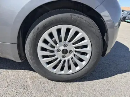 Photo 10 Fiat 500  e 118ch MY23