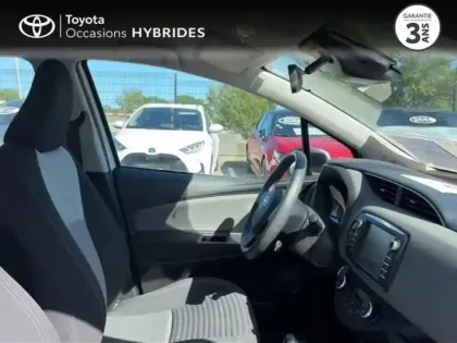 Photo 5 Toyota Yaris  100h France Business 5p MY19