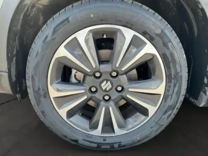 Photo 13 Suzuki Vitara  1.5 Dualjet Hybrid 115ch Style Auto Allgrip