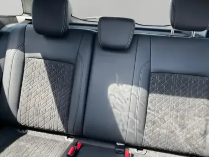 Photo 12 Suzuki Vitara  1.5 Dualjet Hybrid 115ch Style Auto Allgrip