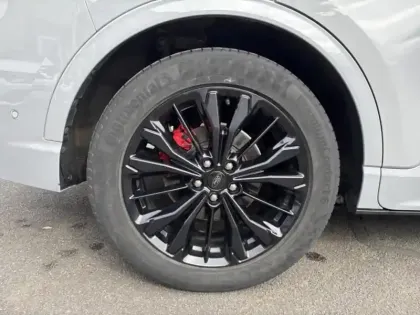 Photo 8 Ford Kuga  2.5 Duratec 190ch FHEV E85 Graphite Tech Edition BVA