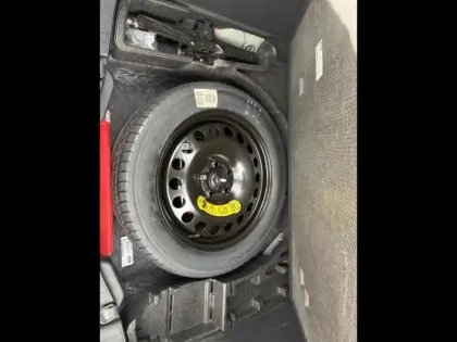 Photo 10 Ford Kuga  2.5 Duratec 190ch FHEV E85 Graphite Tech Edition BVA