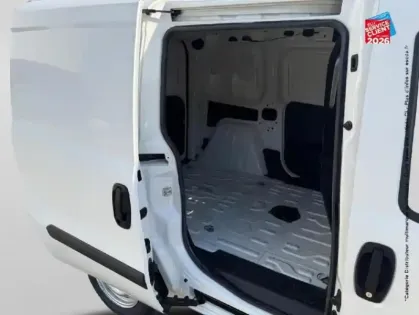 Photo 10 Fiat Doblo  Cargo 1.3 Multijet 95ch Pack USB Clim E6