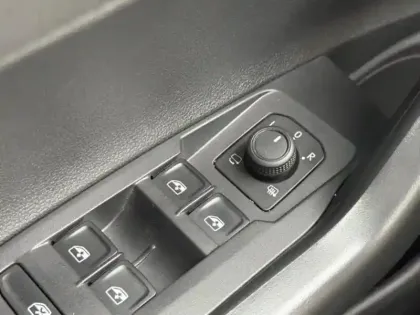 Photo 9 Volkswagen Polo Gén. VI Ph2 Evo VW Edition 5