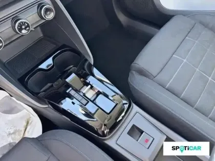 Photo 10 Citroën C3  1.2 Hybride 110ch PLUS e-DCS6