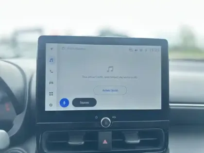 Photo 12 Toyota Yaris Hybride 1.5 HYBRID 116H DESIGN BUSINESS PACK CARGO