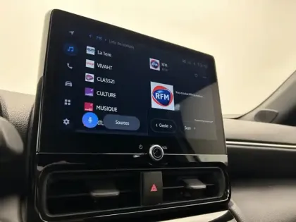 Photo 6 Toyota Yaris Hybride 1.5 HYBRID 130H DESIGN / PACK CARGO