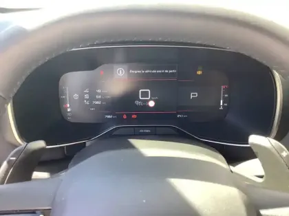 Photo 13 Citroën C5 aircross Hybride 145 e-DCS6 Max