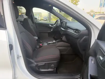 Photo 26 Ford Kuga Gén. III Ph2 ST-Line 5