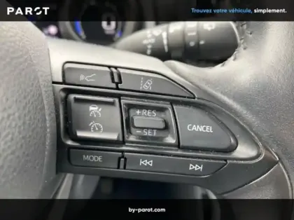 Photo 16 Toyota Yaris 116h Dynamic MY22